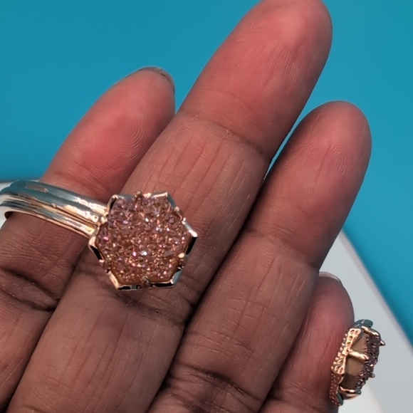 Elegant Pink Stone Bracelet - Picture 3 of 6